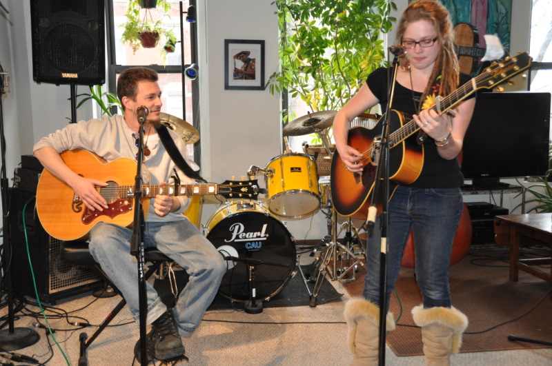 Episode 300 - Crystal Bowersox and Brian Walker episode artwork